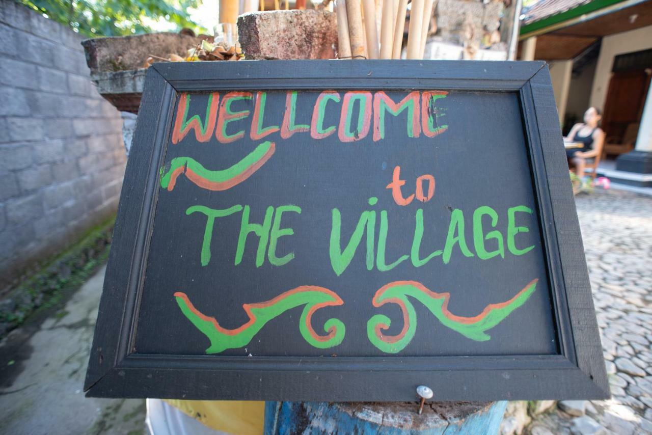 The Village Bed And Breakfast โลวินา ภายนอก รูปภาพ